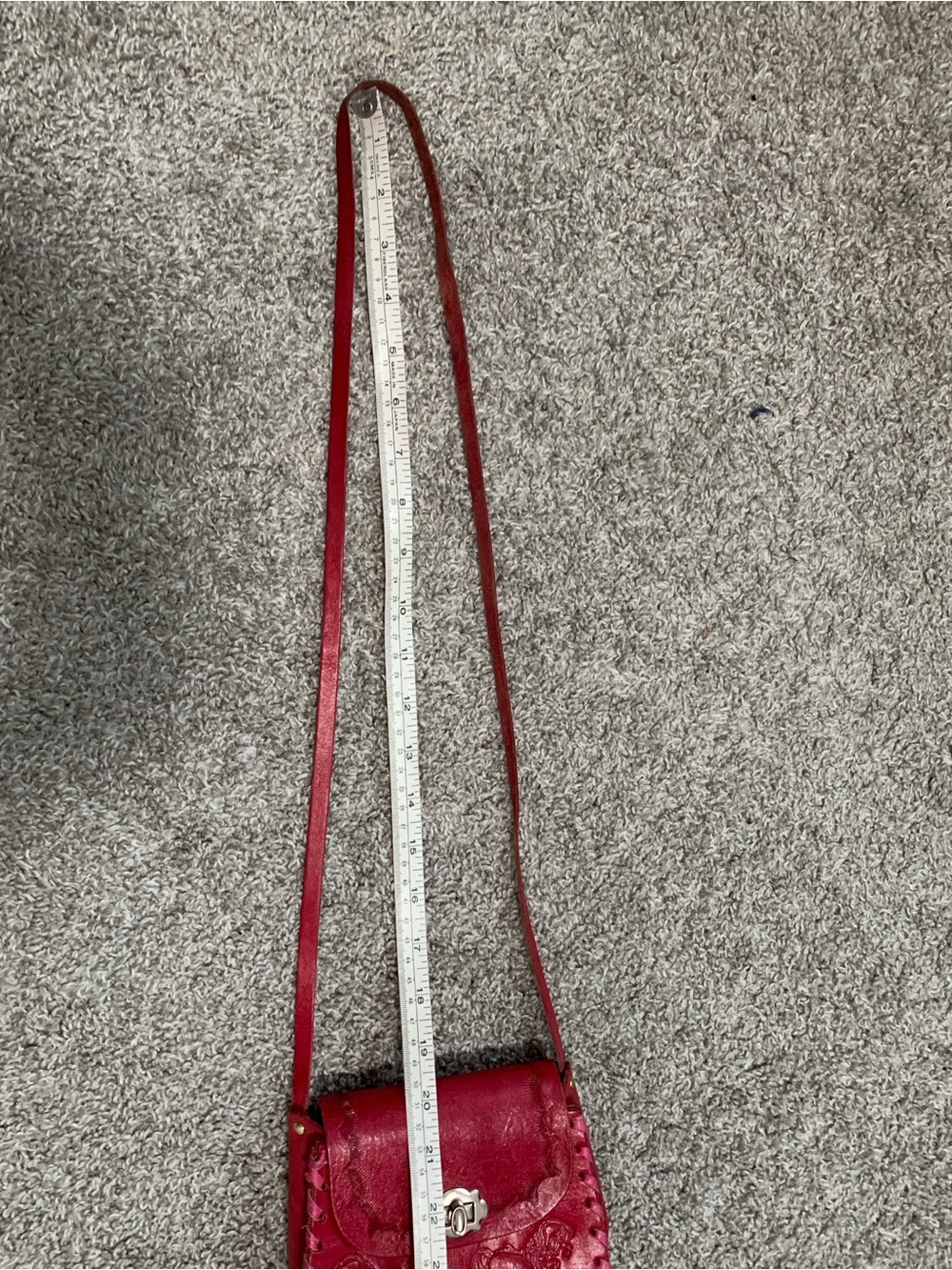 Y2K Red Leather Mini Crossbody Bag with Embossed Horse Details - Picture 7 of 7